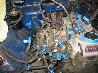 Toyota 22R and 22R-E engine factory workshop and repair manual
